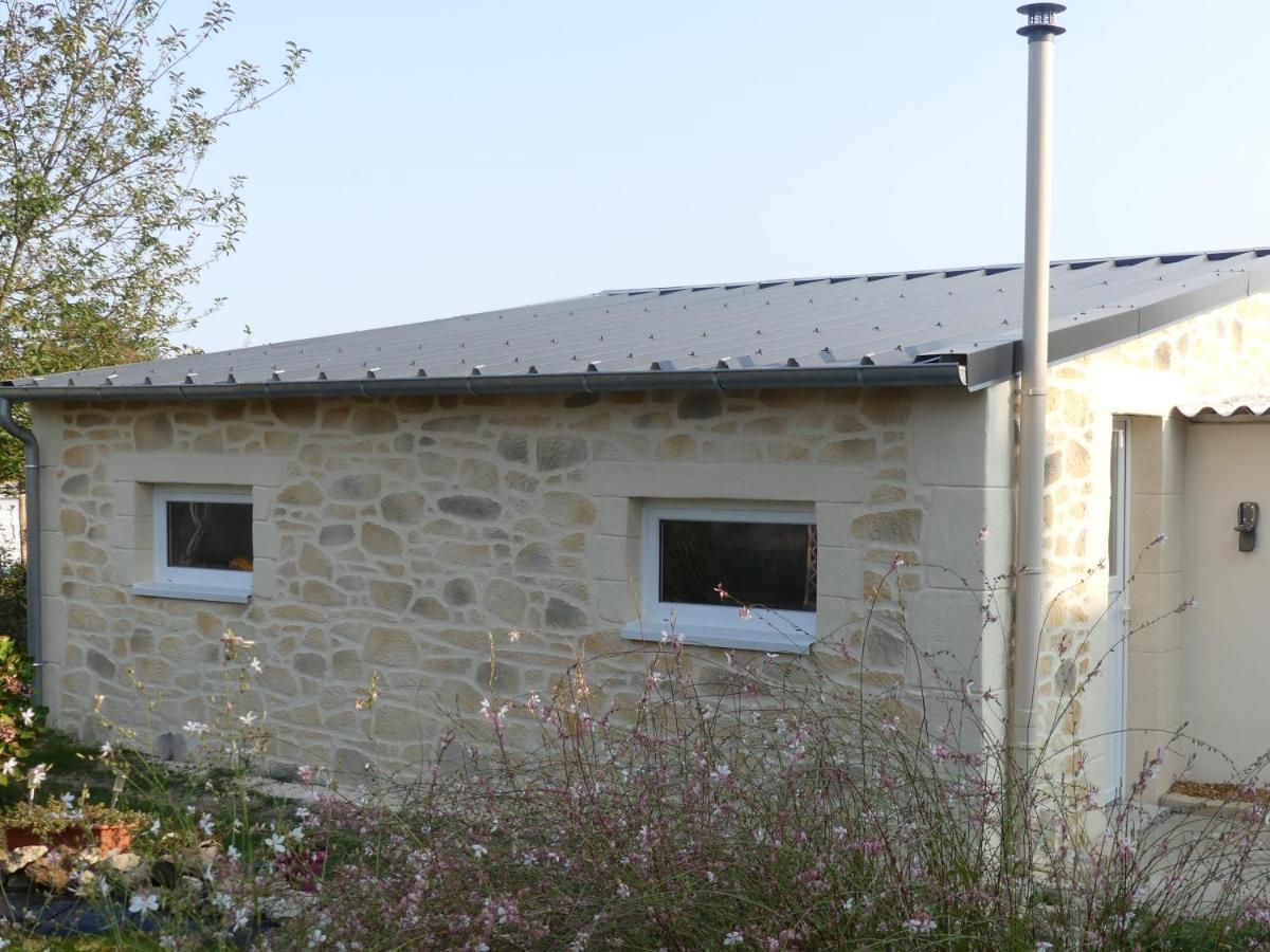 Charmant Studio 35M² Au Calme Proche Du Circuit Daire Saint-Gervais en-Belin Dış mekan fotoğraf
