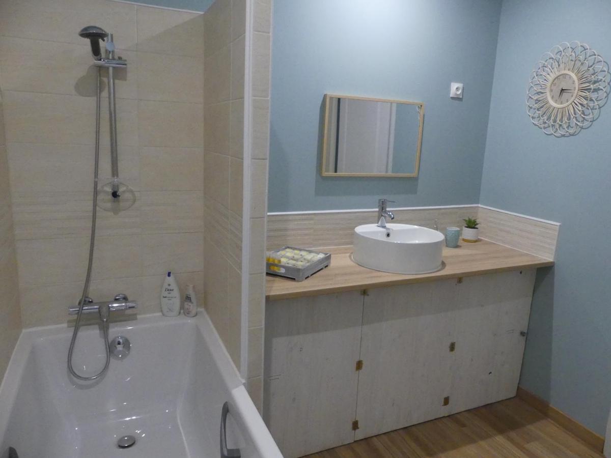 Charmant Studio 35M² Au Calme Proche Du Circuit Daire Saint-Gervais en-Belin Dış mekan fotoğraf