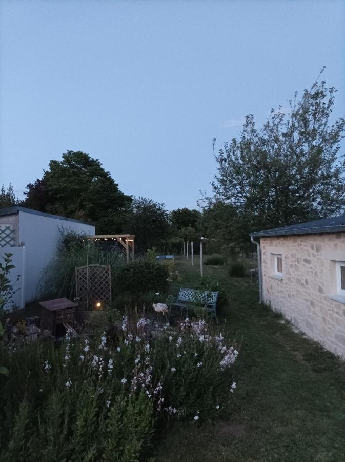 Charmant Studio 35M² Au Calme Proche Du Circuit Daire Saint-Gervais en-Belin Dış mekan fotoğraf